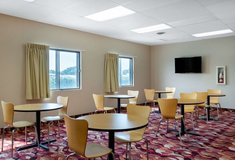 Motel Super 8 By Wyndham O Neill Ne