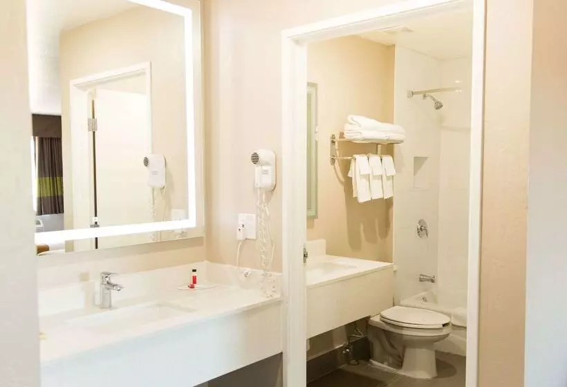 汽车旅馆  Super 8 By Wyndham Wickenburg Az