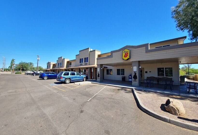 فندق على الطريق Super 8 By Wyndham Wickenburg Az
