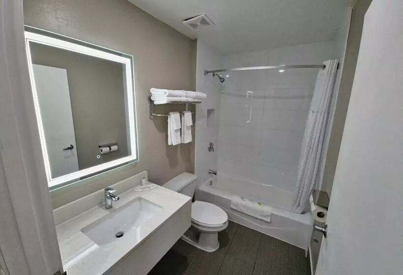 汽车旅馆  Super 8 By Wyndham Wickenburg Az