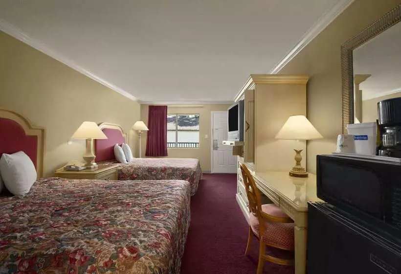 مُتل Quality Inn