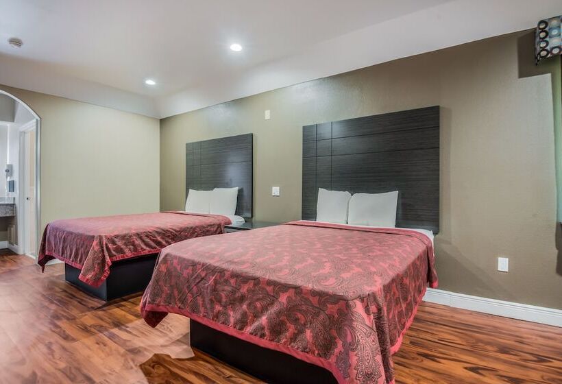 Мотель Scottish Inns & Suites Iah Airport Beltway 8