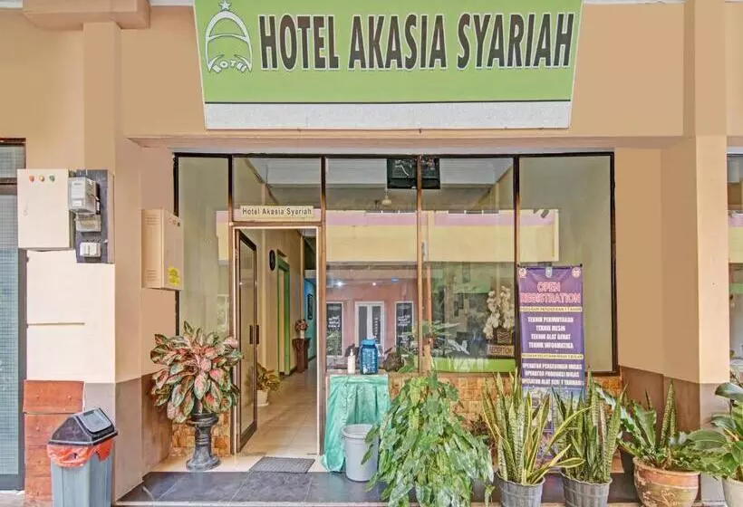 ユースホステル Spot On 90418 Akasia  Syariah