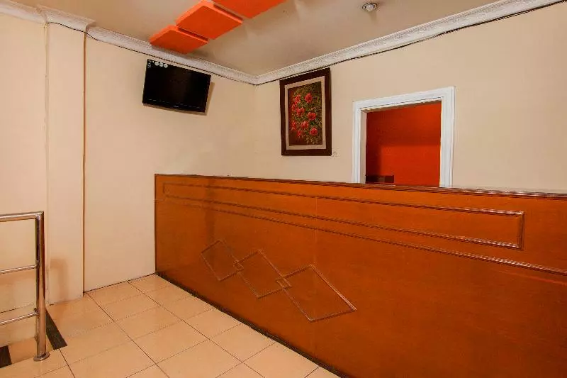 Hotelli 211 By Oyo Rooms