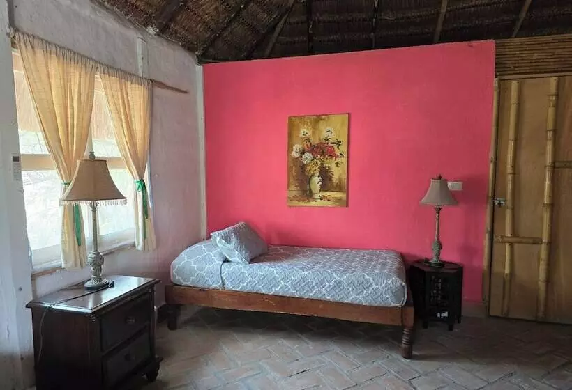 Hotelli Cabañas Mannan