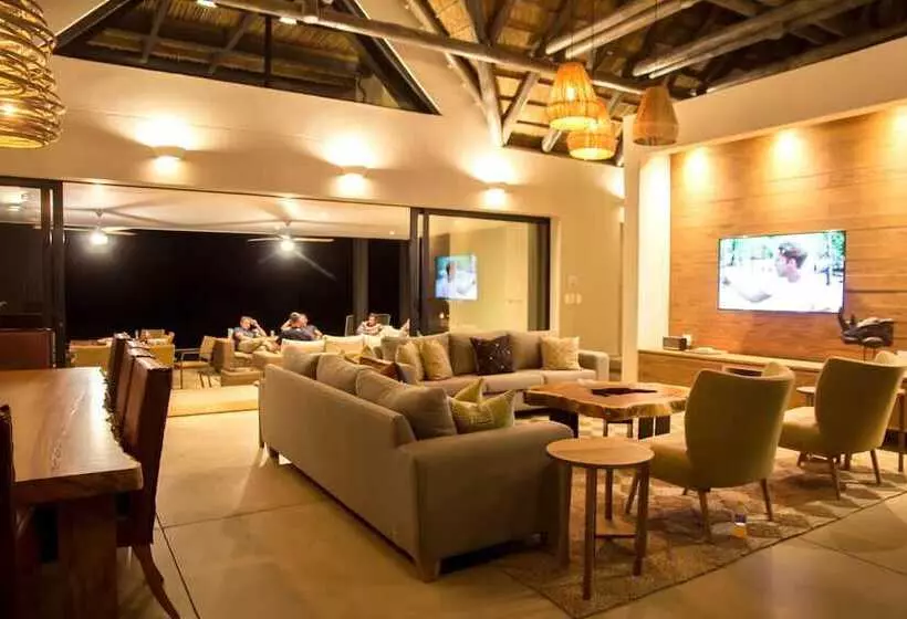 ホテル Jacana River Lodge
