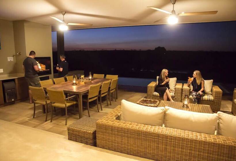 فندق Jacana River Lodge