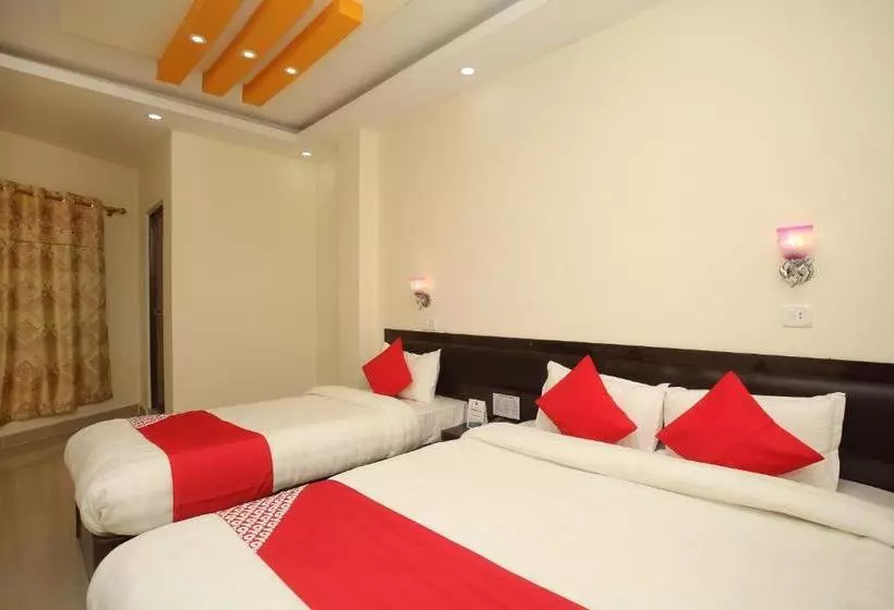 هتل Kerala By Oyo Rooms