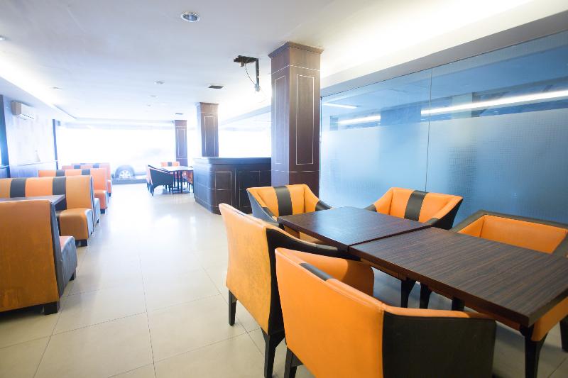 Отель Sembilan Sembilan By Oyo Rooms