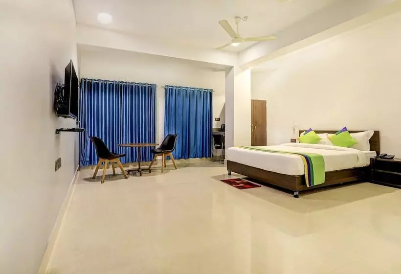 هتل Treebo Arna Residency