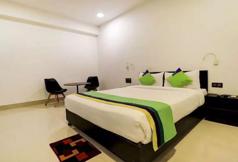 هتل Treebo Arna Residency