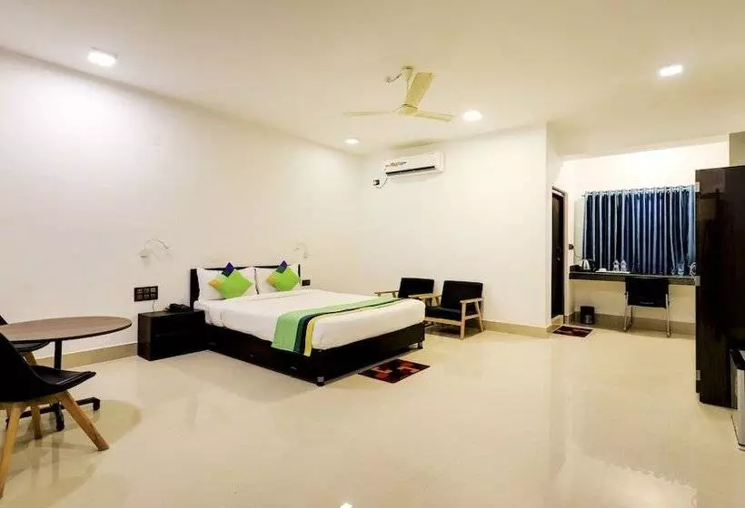 هتل Treebo Arna Residency