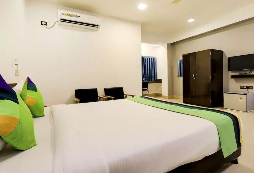 هتل Treebo Arna Residency
