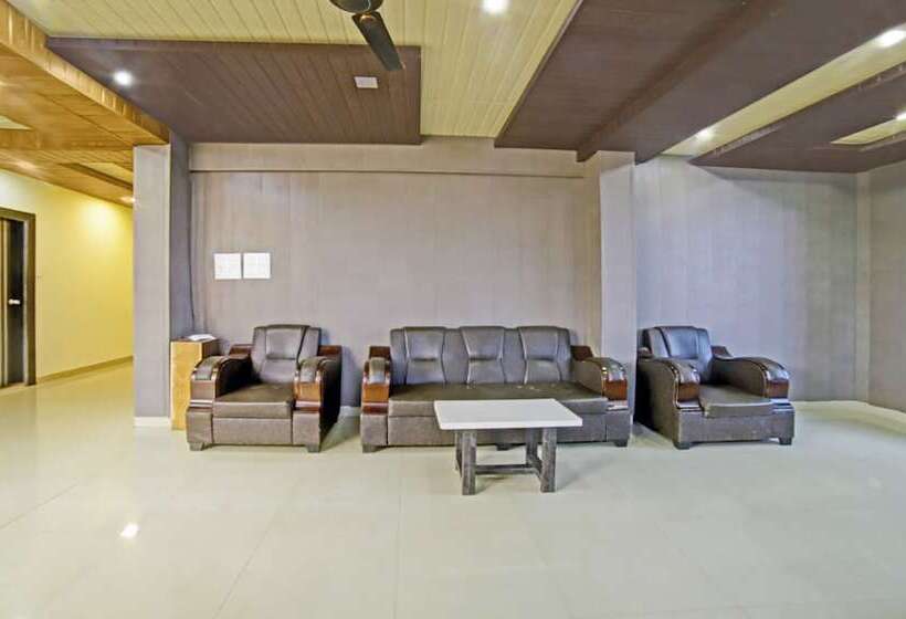 Hotel Treebo Balaji Excellency & Spa