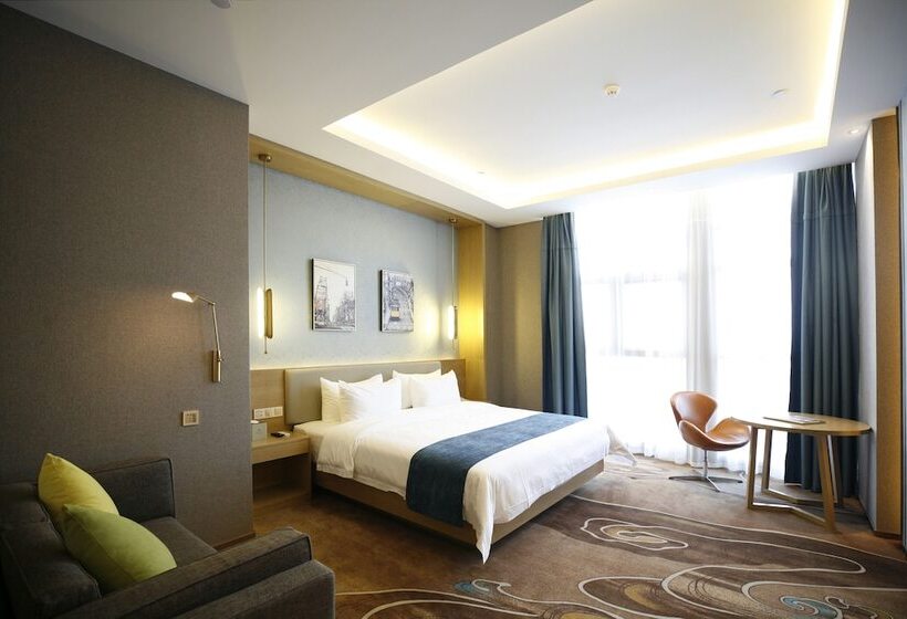 Manhatton Hotel Guangxi Univeristy