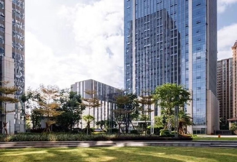 Manhatton Hotel Guangxi Univeristy