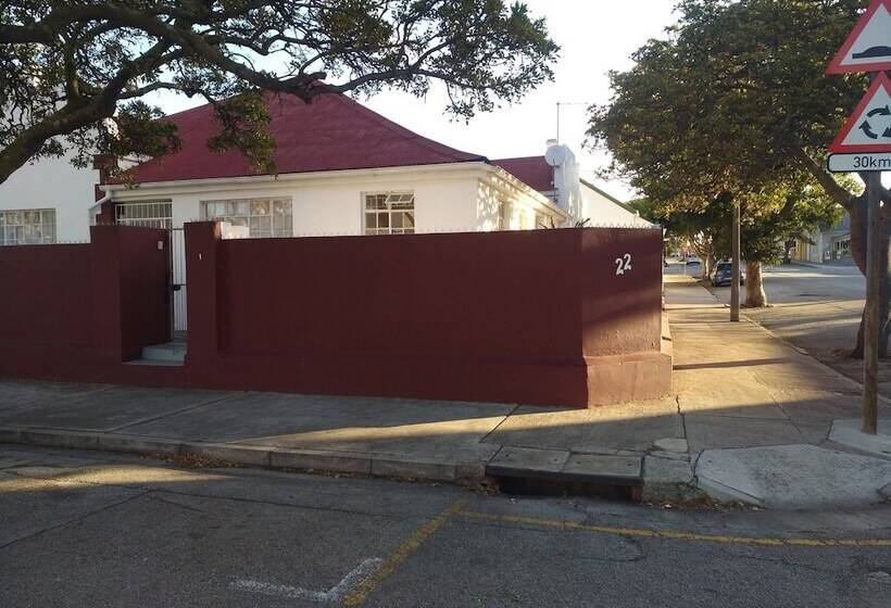 פנסיון Steps Guest House