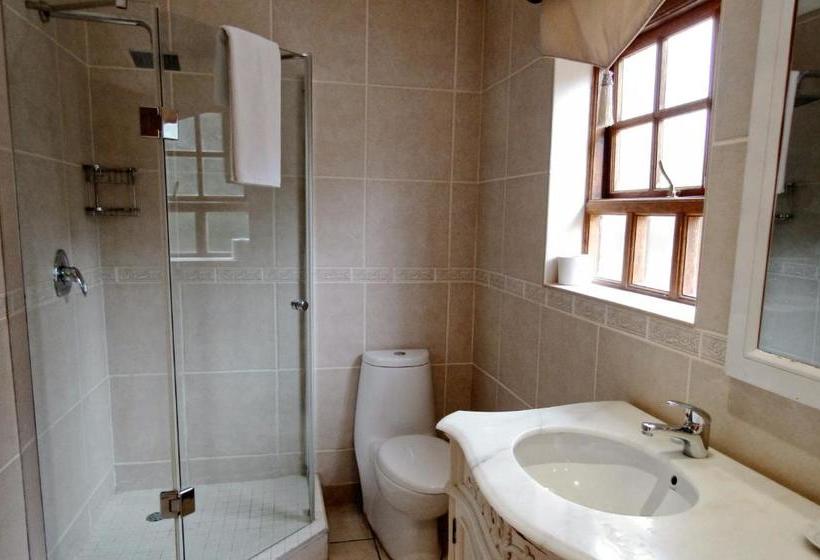 بنسيون Woodlands Escape Clarens