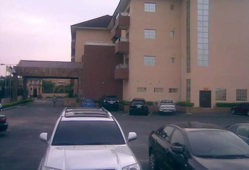 Princeville Hotels