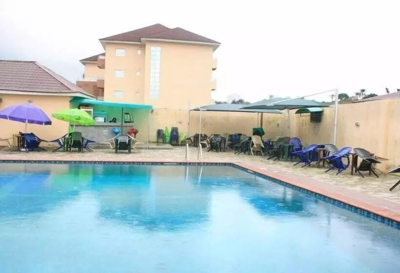 Princeville Hotels