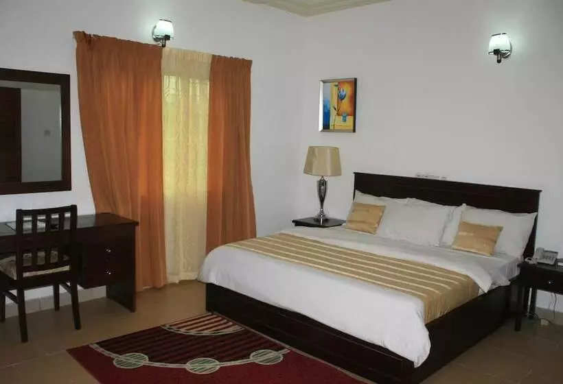 Princeville Hotels