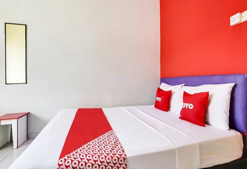 T Family Hotel By Oyo Rooms