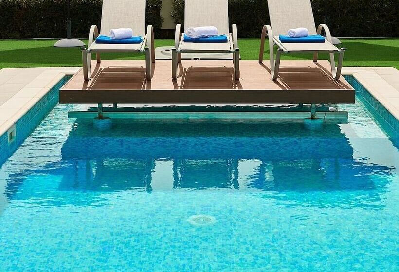 Angie Luxury Beach Villas