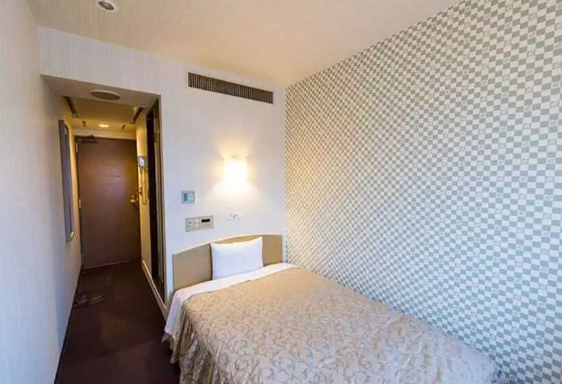 Hotelli Livemax Kofu