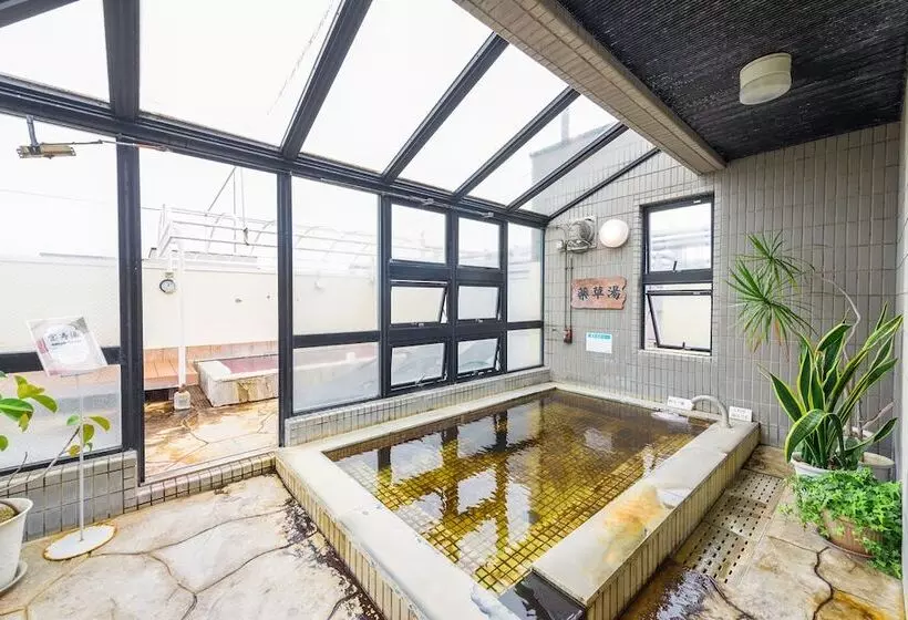 Hotelli Livemax Kofu