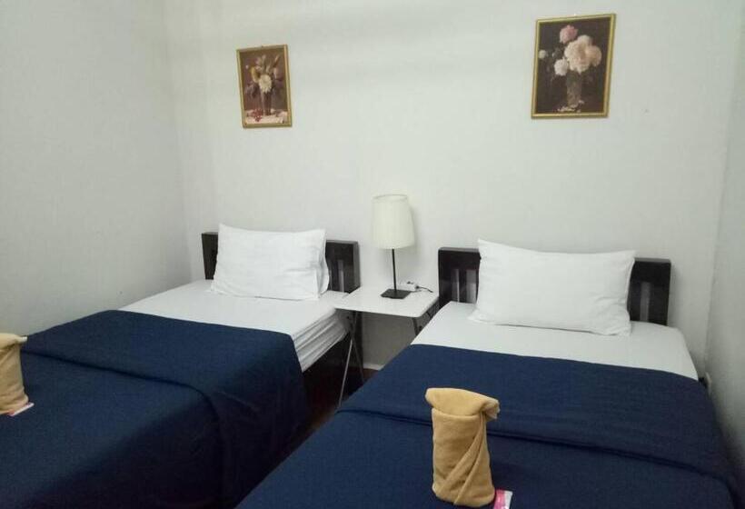 호텔 Tt Hostel Chiangrai