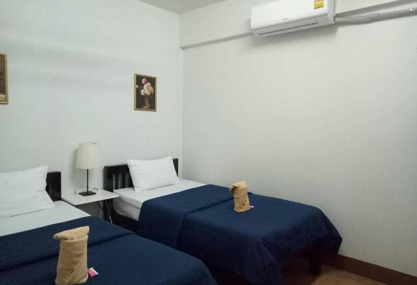 호텔 Tt Hostel Chiangrai