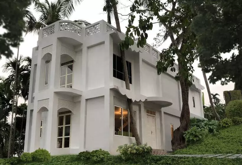 リゾートホテル Clarks Exotica Island House, Portblair