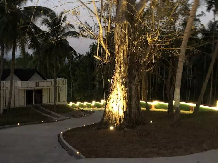 リゾートホテル Clarks Exotica Island House, Portblair