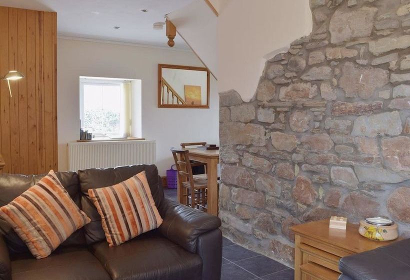 Wrth Y Nant Cottage