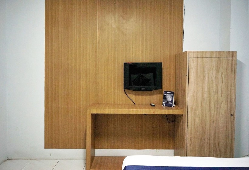 هاستل Pondok Mahkota By Oyo Rooms