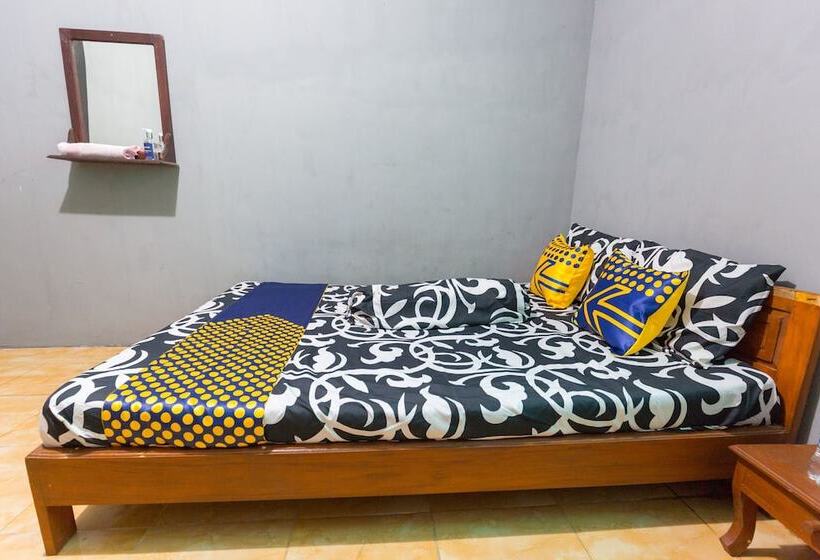 فندق صغير Spot On 1746 Putri Kuning Residence