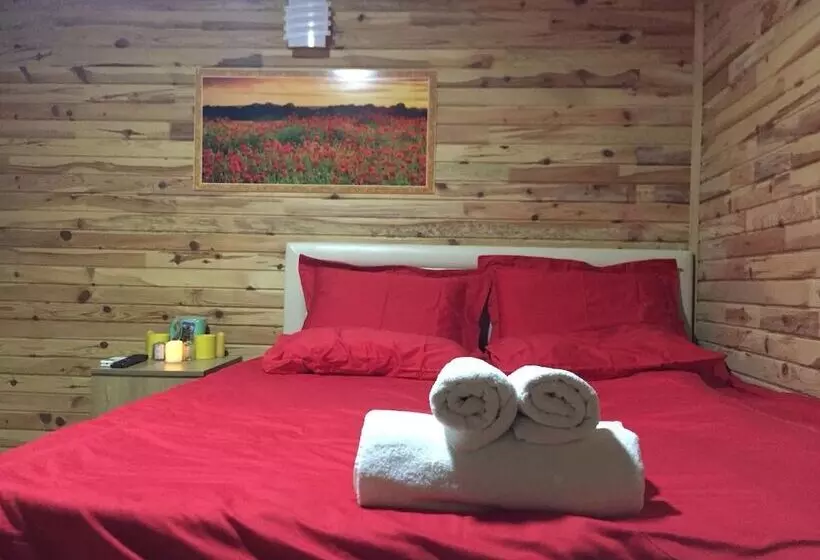 Hotelli Cerge Bungalov