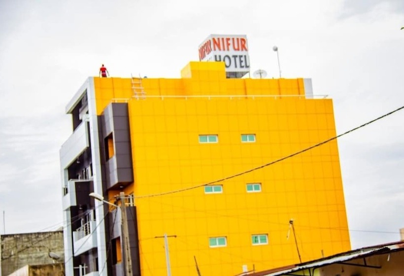 هتل Nifur