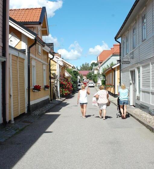 ホテル Röda Magasinet