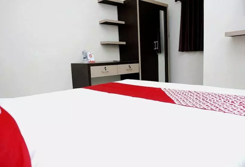 ホテル Rosemary Residence Syariah By Oyo Rooms