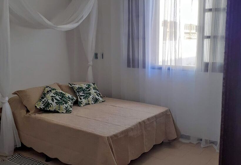 پانسیون Natura Nook