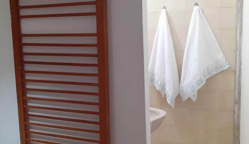 پانسیون Natura Nook