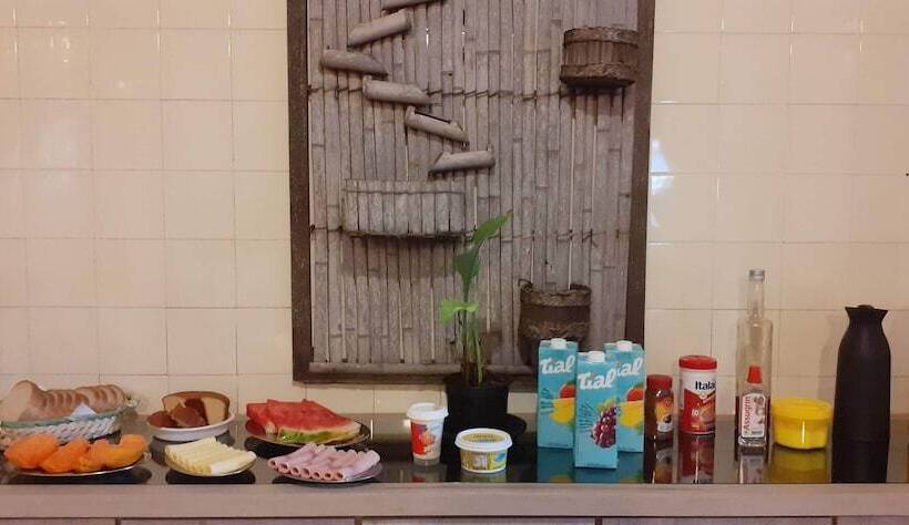 پانسیون Natura Nook