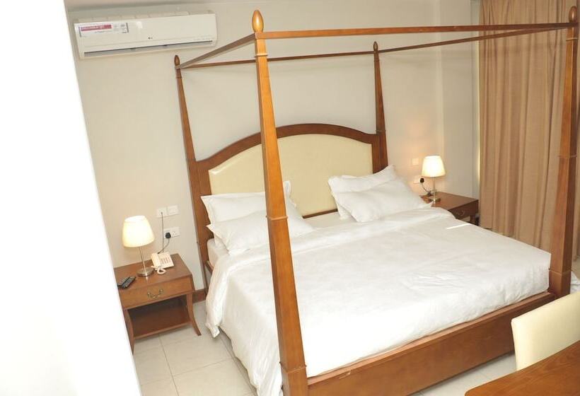 تختخواب و صبحانه Ngalawa Place