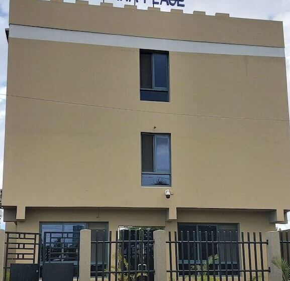 تختخواب و صبحانه Ngalawa Place