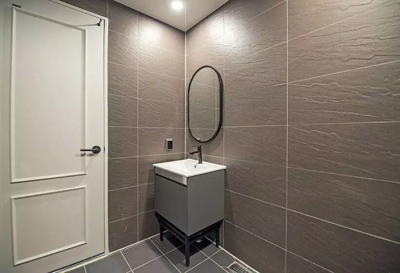 Doo Hotel & Guesthouse   Hostel