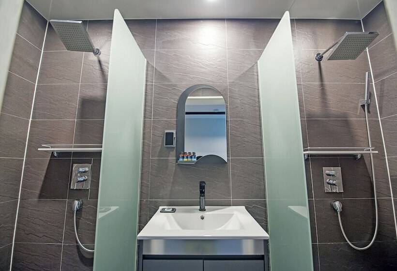 Doo Hotel & Guesthouse Hostel