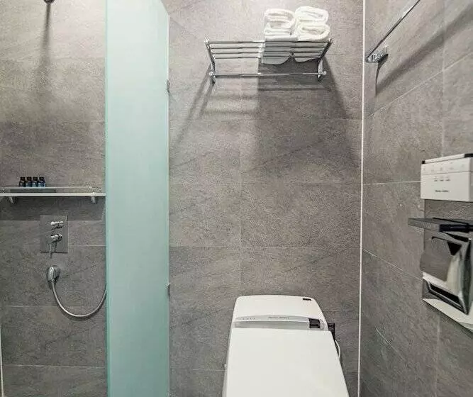 Doo Hotel & Guesthouse   Hostel