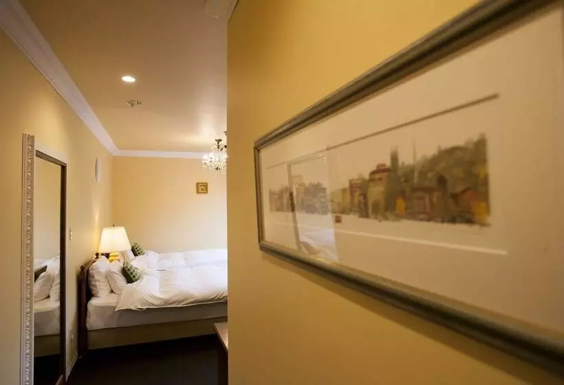 Hotelli Auberge Tenku