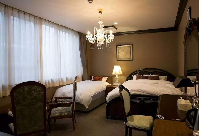 Hotelli Auberge Tenku